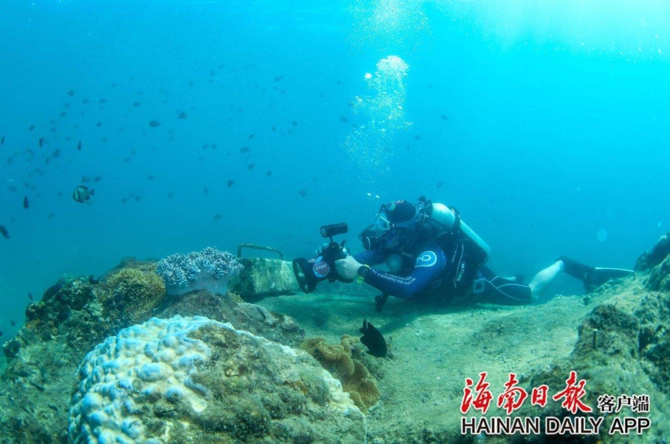 华硕主板怎么用光盘安装win 10系统？游戏画面